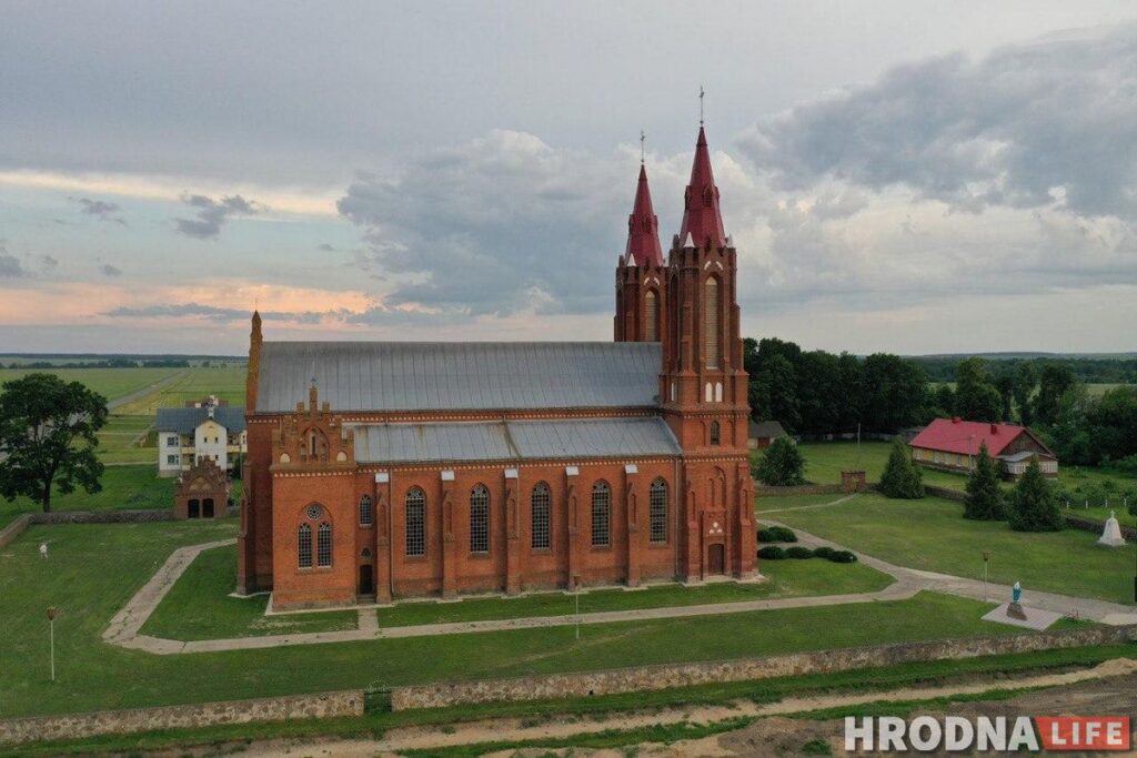 Бераставіца – амаль Кракаў, а Рэпля прыгажэй за Маскву. Што пабачыць за дзень у ваколіцах Гродна