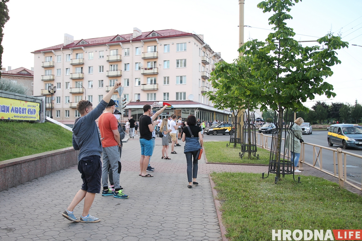 У Гродне адбылася акцыя салідарнасці з затрыманымі