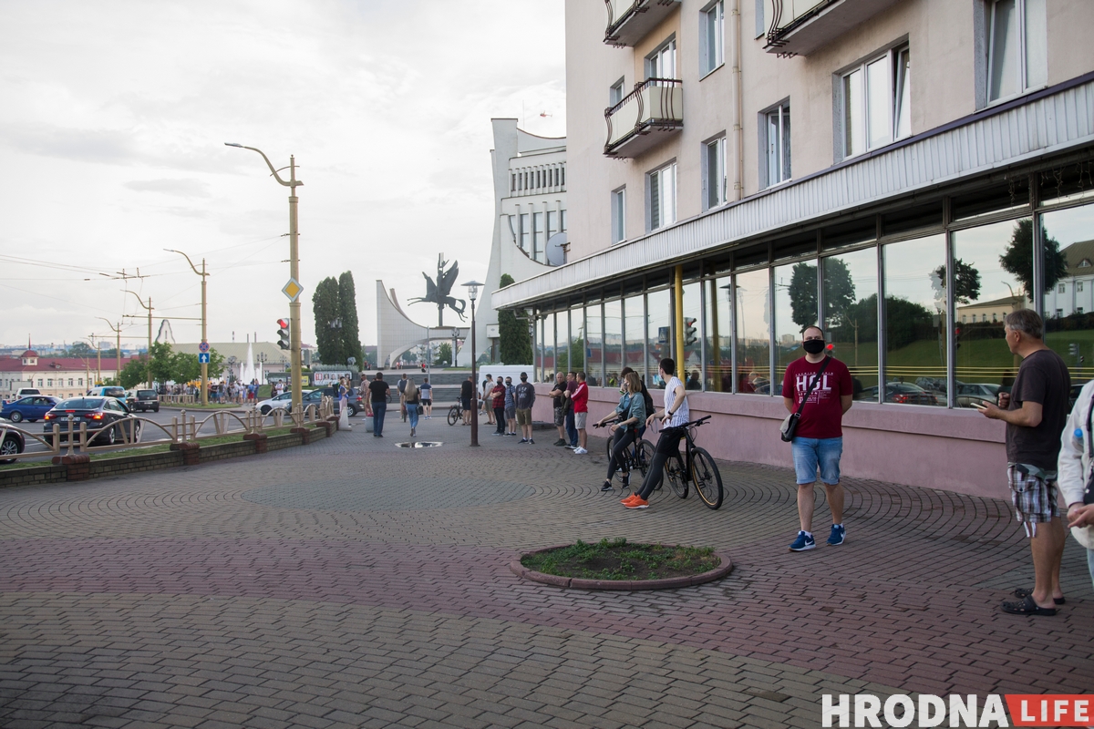 У Гродне адбылася акцыя салідарнасці з затрыманымі