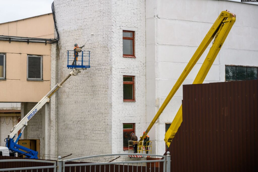 Ремонты и вертолеты. Как в Гродно готовятся к визиту Лукашенко