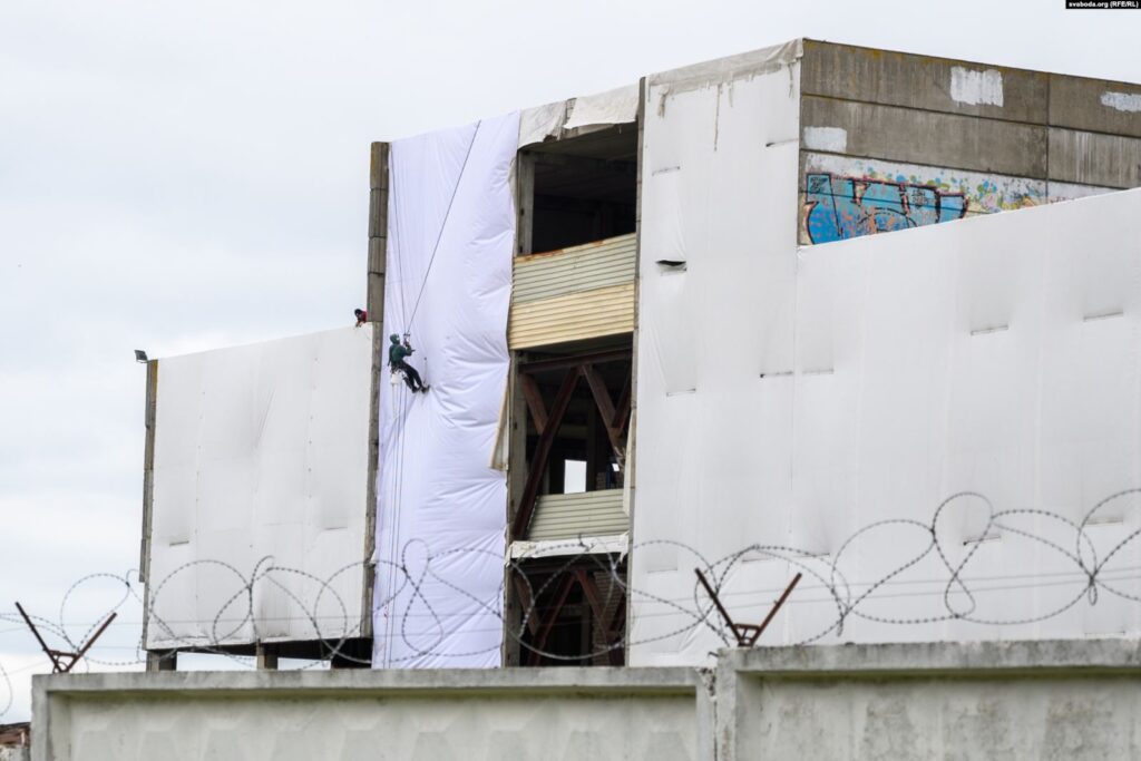 Ремонты и вертолеты. Как в Гродно готовятся к визиту Лукашенко