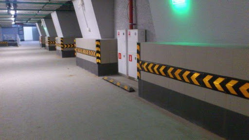 Резиновый демпфер для парковки: особенности применения