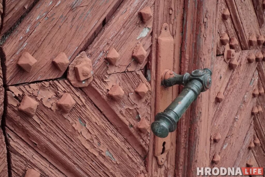 Палац у лясных джунглях,  пешы мост і найвышэйшы млын Беларусі: падарожжа на 12 цікавостак за 1 дзень