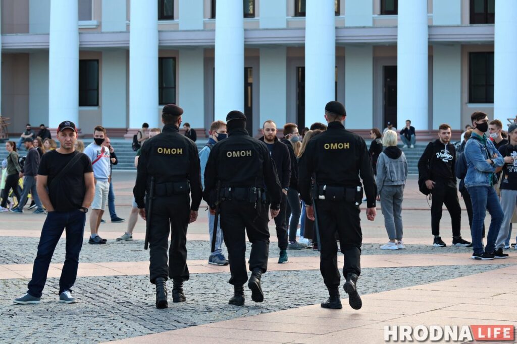 Глядзіце, як у Гродне людзі выйшлі на стыхійную акцыю пратэсту