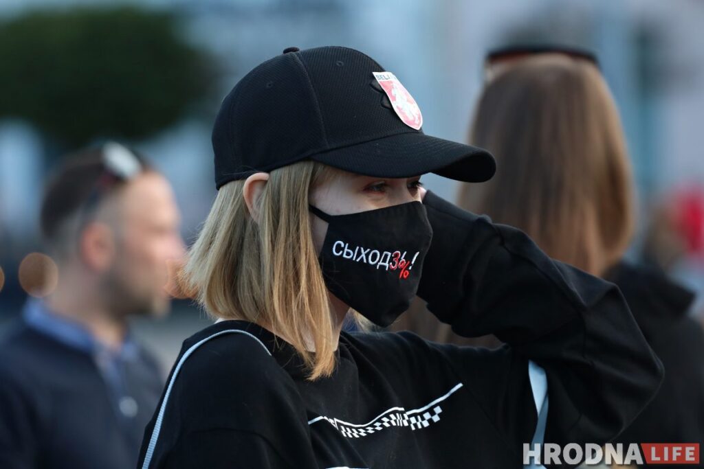 Глядзіце, як у Гродне людзі выйшлі на стыхійную акцыю пратэсту