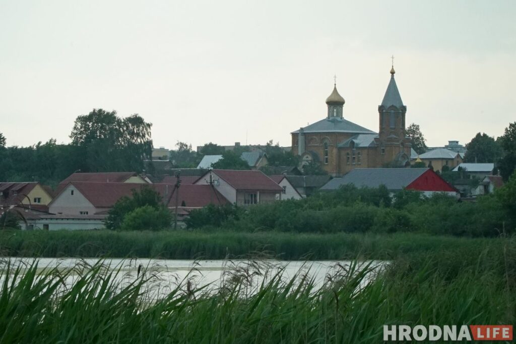 Палац у лясных джунглях,  пешы мост і найвышэйшы млын Беларусі: падарожжа на 12 цікавостак за 1 дзень