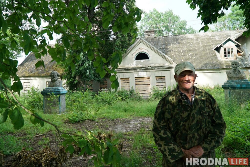 Палац у лясных джунглях,  пешы мост і найвышэйшы млын Беларусі: падарожжа на 12 цікавостак за 1 дзень