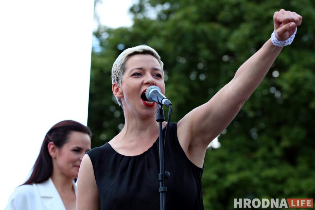 ФОТА: Амаль 10 тысяч гродзенцаў прыйшло на пікет Ціханоўскай у Гродне