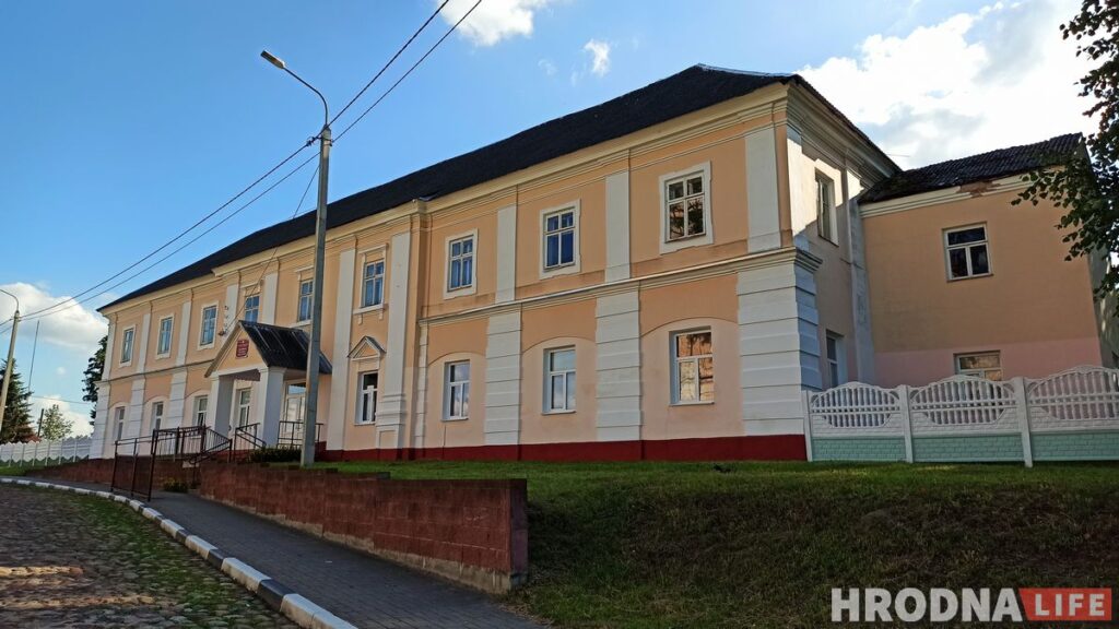 Каліноўскі, скарб Талочкаў і сядзіба, дзе гасцяваў Напалеон. 10 месцаў паміж  Свіслаччу і Зэльвай – за 1 дзень