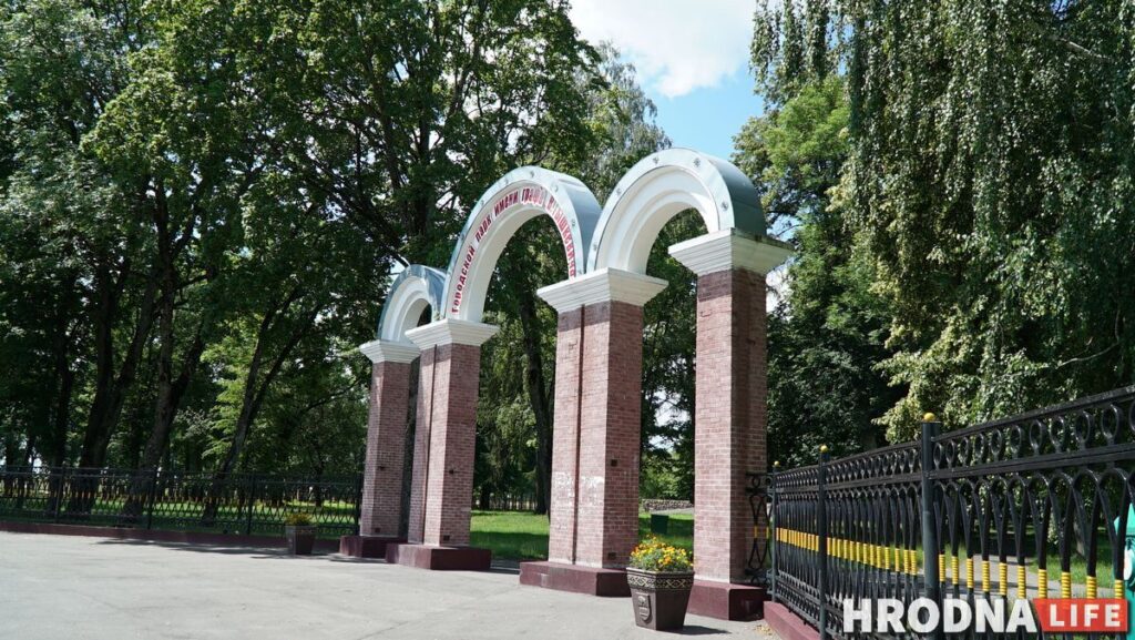 Каліноўскі, скарб Талочкаў і сядзіба, дзе гасцяваў Напалеон. 10 месцаў паміж  Свіслаччу і Зэльвай – за 1 дзень