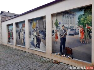 Карціны з жыцця Гродна: у двары гандлёвага цэнтра ABC з'явіліся новыя малюнкі двор торгового центра ABC