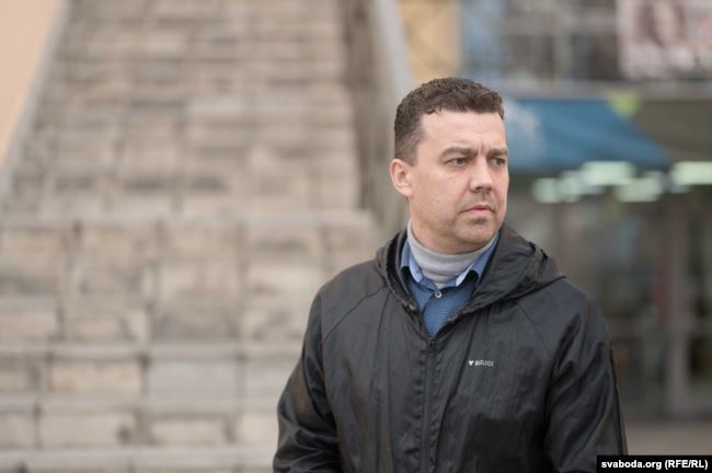 В Гродно уволили работника МЧС, который хотел узнать результаты выборов, а попал в изолятор. Мужчина подал в суд