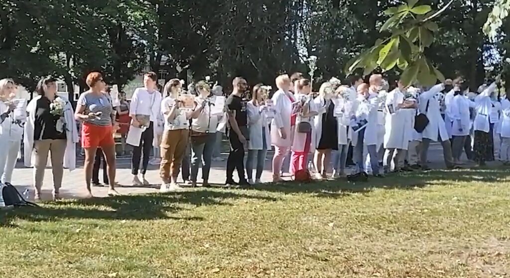 «Мы не хаваем твары — нам не сорамна перад народам». Медыкі Гродна запісалі зварот