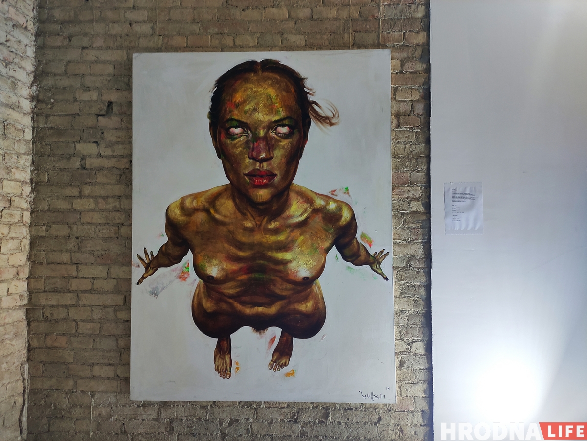 Сергей Гриневич открыл выставку о внутренней эмиграции с "неликвидными" картинами