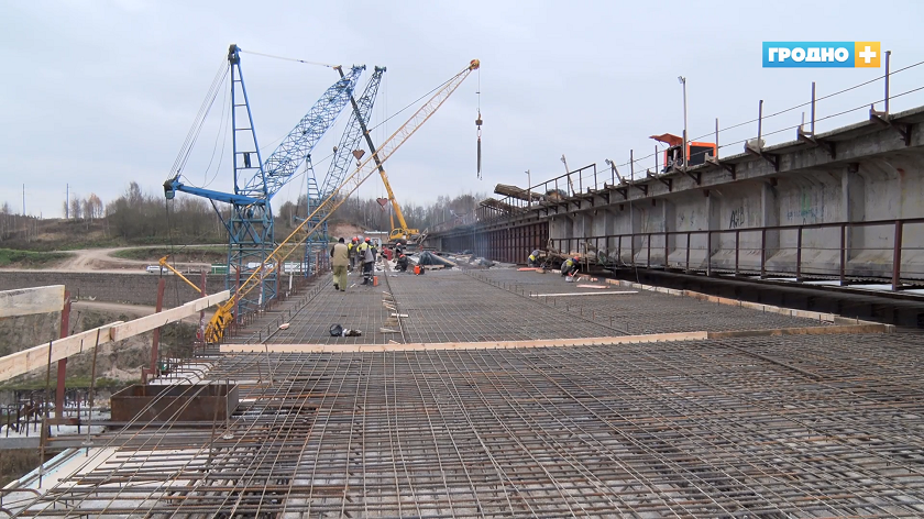 Праезд на новым мосце ў Гродна зробяць у снежні Праезд на новым мосце ў Гродна зробяць у снежні