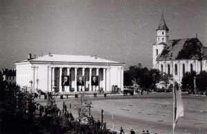 Ад ідэалогіі да прыбіральняў. Блогер-краязнаўца выдаў кнігу пра эліты Гродна ў часы Рэчы Паспалітай