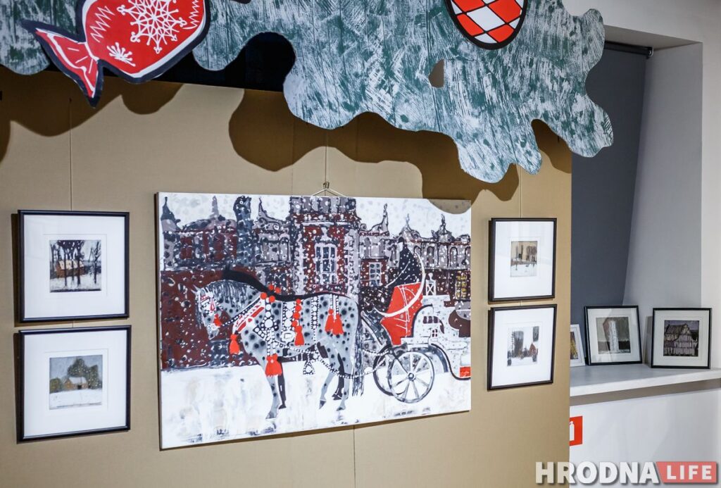 Калядныя конікі – таксама “Пагоня”. У Гродне адкрылі навагоднюю выставу Валянціны Шоба