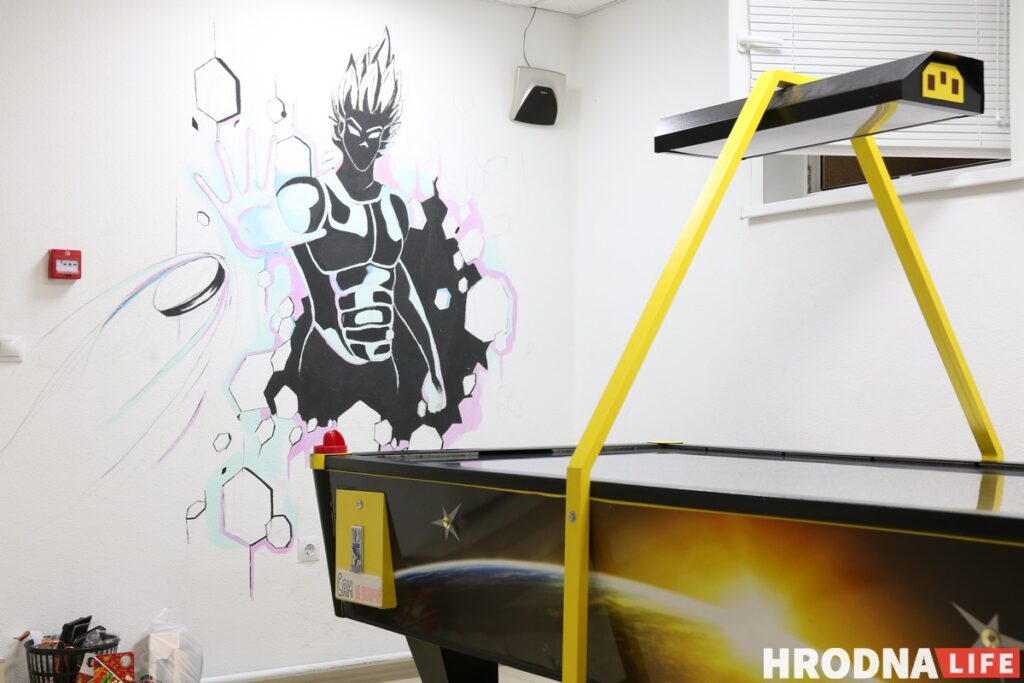 Ночы кіно, відэагульні і аэрахакей. У Гродне адкрыўся клуб «Падвал 24»