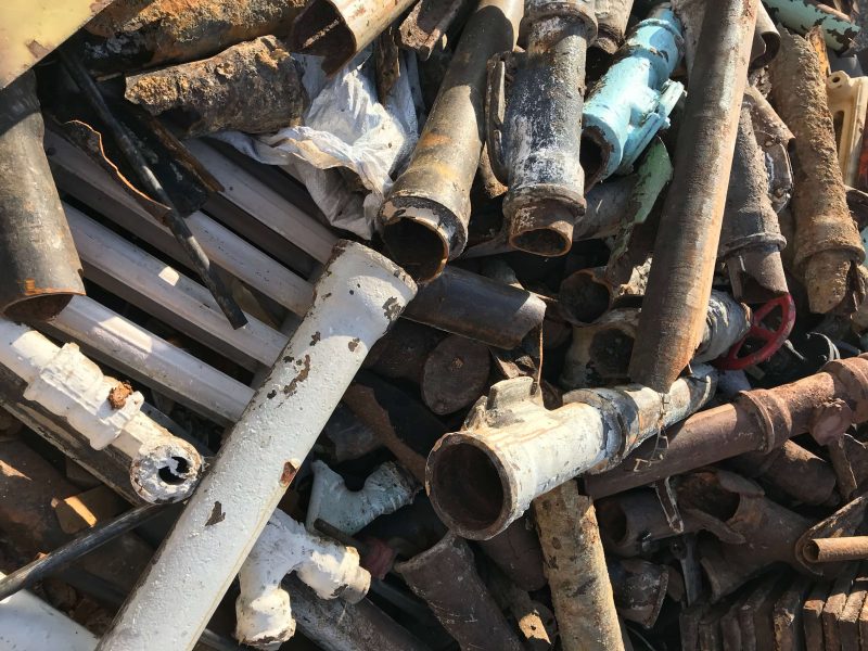 Гродзенец за навагоднія выхадныя скраў амаль тону чыгуну Гродзенец за навагоднія выхадныя скраў амаль тону чыгуну