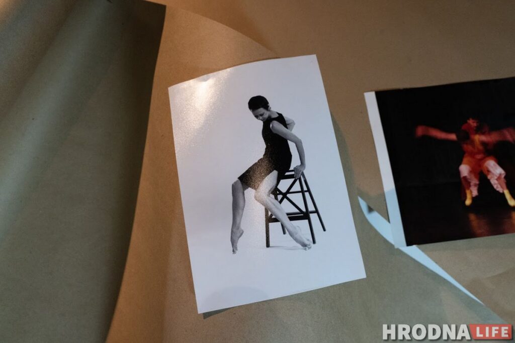 Драмтэатр забараніў юбілейную выставу танцораў. Вікторыя Бальцар прэзентавала яе ў Цэнтры гарадскога жыцця