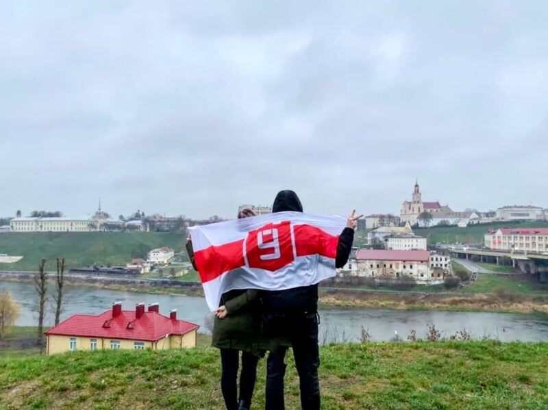 От дружбы до предложения руки и сердца: гродненцы рассказывают, как познакомились на протестах Фото носит иллюстративный характер. Фото: Руслан Кулевич