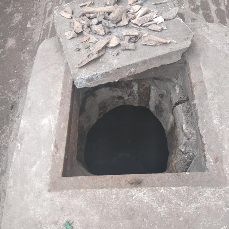 У Старым замку адкапалі туалет XIX стагоддзя. Ці можна яго захаваць і навошта?