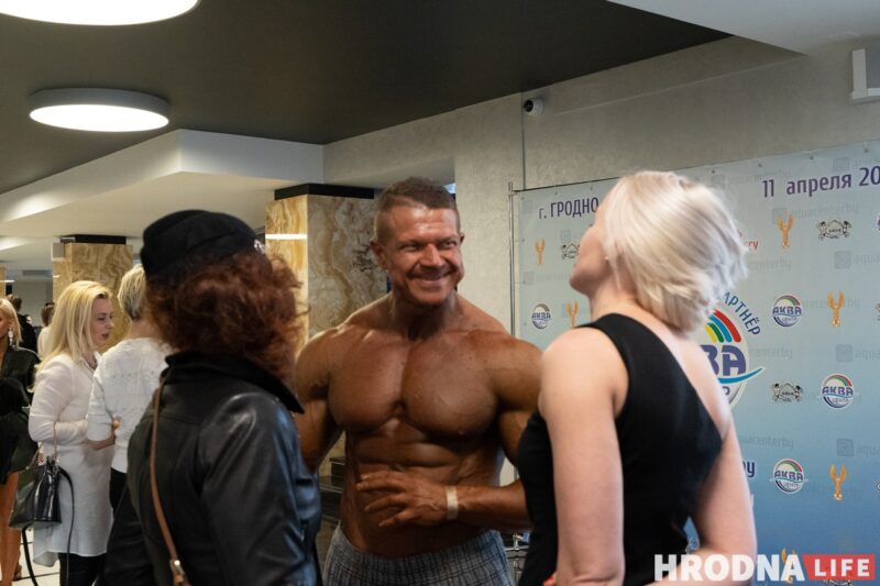 Накачанные,  красивые, упорные. В Гродно выбрали победителей 34-го чемпионата по бодибилдингу и фитнесу