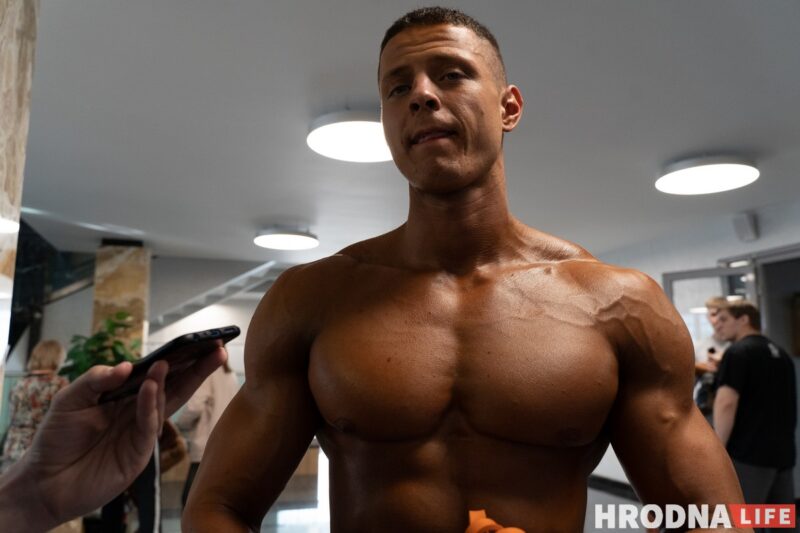 Накачанные,  красивые, упорные. В Гродно выбрали победителей 34-го чемпионата по бодибилдингу и фитнесу