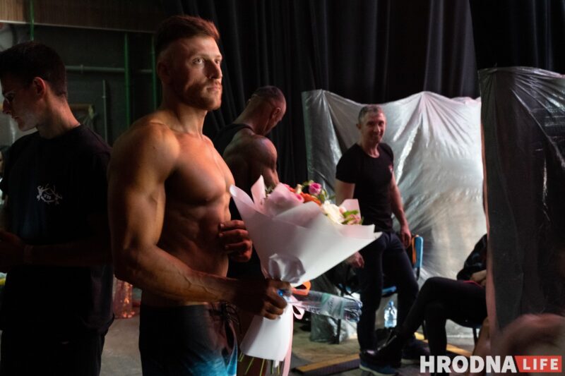 Накачанные,  красивые, упорные. В Гродно выбрали победителей 34-го чемпионата по бодибилдингу и фитнесу