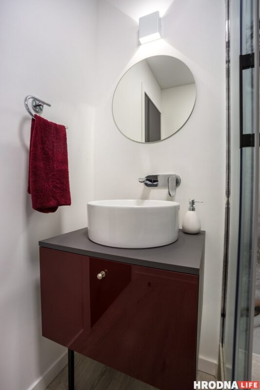 «Кватэра як аглядная пляцоўка». Арэндадаўца — пра жыллё на набярэжнай у Гродне