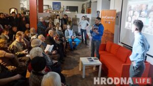 У Цэнтры гарадскога жыцця падчас прэзентацыі кнігі Руслана Кулевіча "Гісторыі з гродзенскіх вуліц". Фото: Hrodna.life