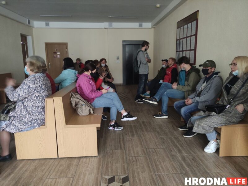 Гродзенку з анкалогіяй судзяць за счэпку. Яе дачка - у СІЗА па той жа справе