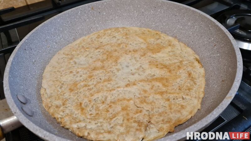 Гатуй хутка, еш павольна. Аўсянаблін з начыннем на выбар да нядзельнага сняданку