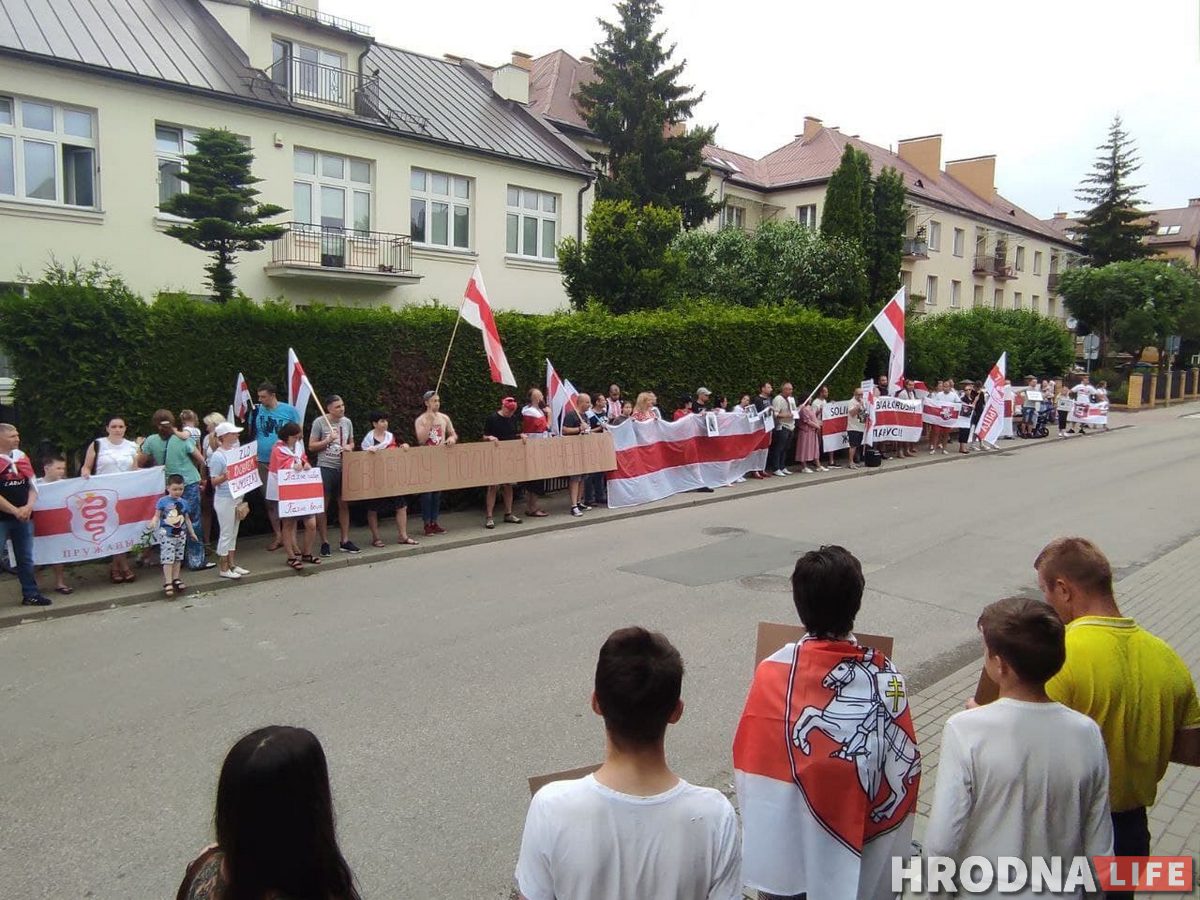 Беларусы Беластока выйшлі на акцыю салідарнасці