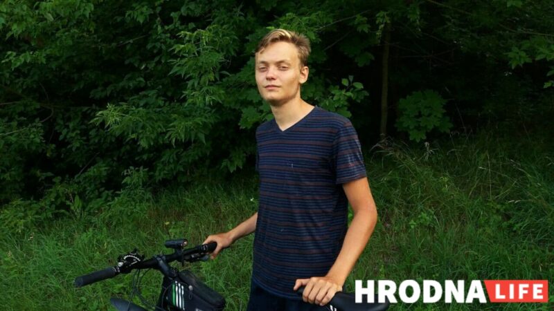 Минчанин проехал на велосипеде 1500 километров, чтобы снять фильм о руинах