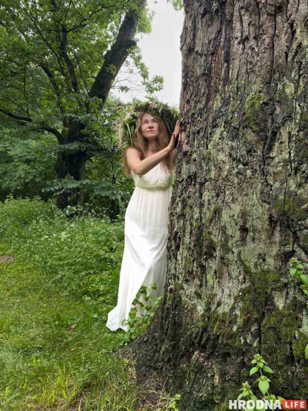 «Заклятая кветка купальная». Гродзенскія музыкі злучылі электроніку з этна у новым купальскім альбоме