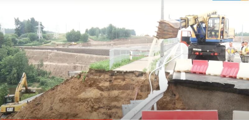 Мост в порядке, но движение закрыто. Что происходит на Восточном мосту и когда его уже откроют