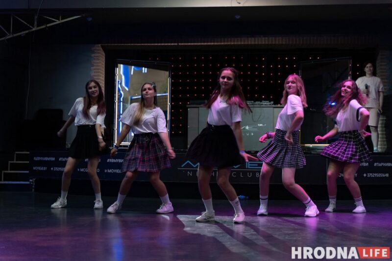 Касплэй, K-pop і агучка. Анімэ-паці ў Гродне сабрала больш за 200 аматараў жанру