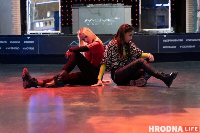 Касплэй, K-pop і агучка. Анімэ-паці ў Гродне сабрала больш за 200 аматараў жанру