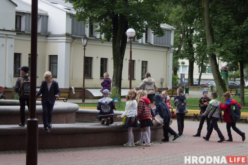 Факультатывы па патрыятызму і нездавальняючыя ацэнкі. Якія абнаўленні чакаюць школы ў Гродзенскай вобласці