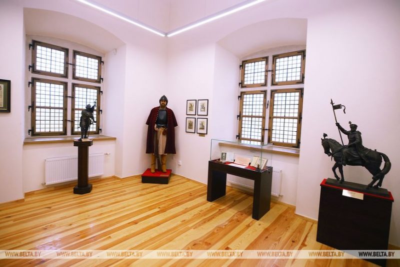 Манекены, археология, интерактив. Смотрите, как выглядит Старый замок внутри перед открытием