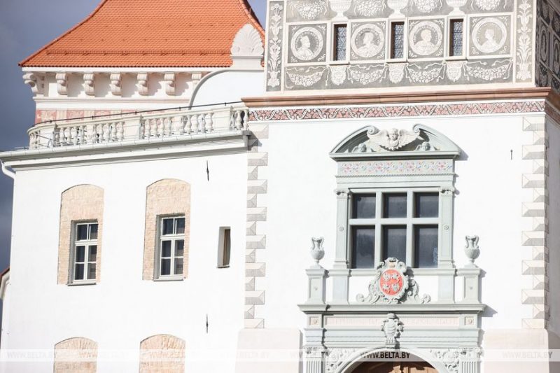 Манекены, археология, интерактив. Смотрите, как выглядит Старый замок внутри перед открытием