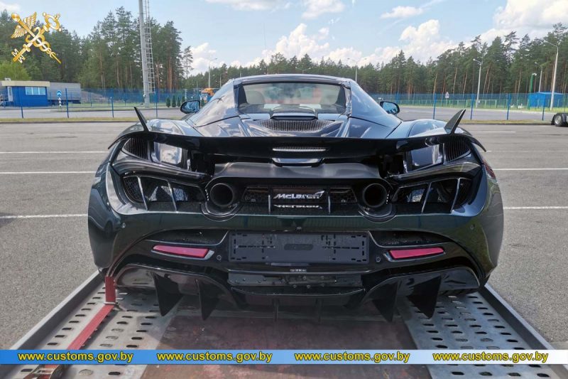 Гродненская таможня задержала на границе McLaren за 260 тысяч евро: собственник занизил цену в 14 раз