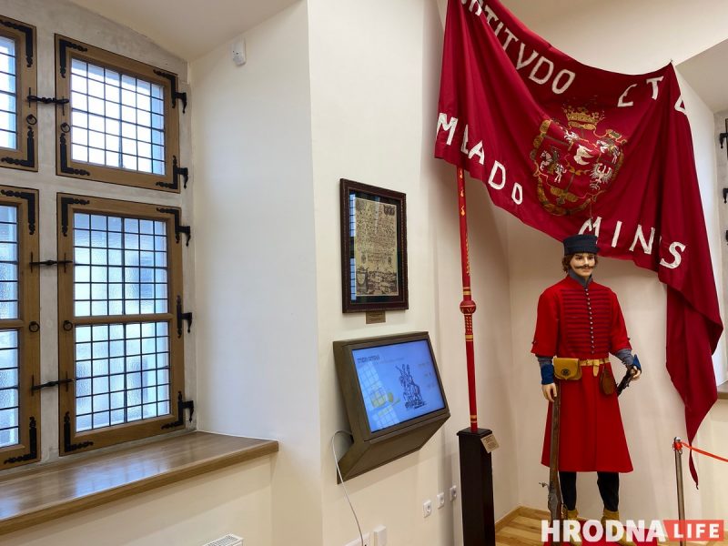 Старый замок наконец открыли. Смотрите, как он сейчас выглядит снаружи и внутри