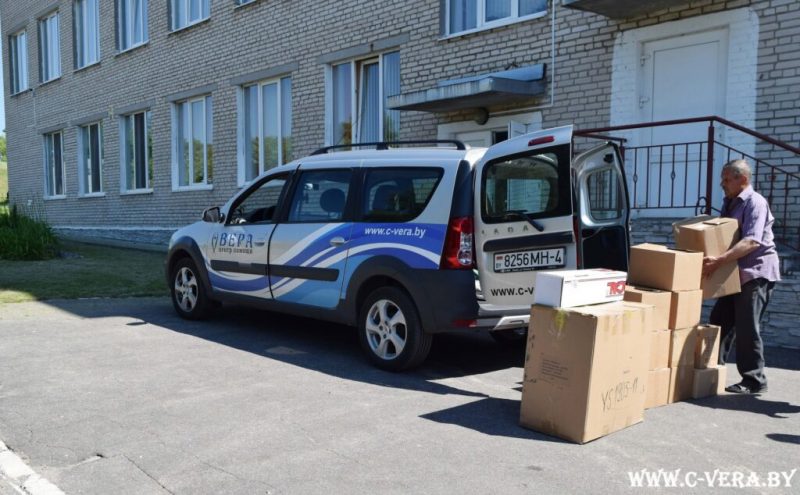 Цэнтру “Вера” неабходна новае аўто: старога ўжо не хапае, каб развозіць дапамогу ўсім, хто ў патрэбе. Як дапамагчы?