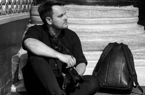 Быў псіхіятрам, стаў фатографам. Яўген Бузук распавёў, як памяняў прафесію і знайшоў сябе Евгений Бузук - врач, менеджер, фотохудожник