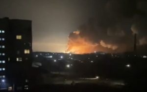 Першыя гадзіны расійска-украінскай вайны: абстрэл аэрадромаў, адмена рэйсаў з Мінска і абвал рубля