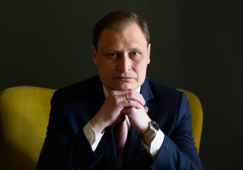 Адвокатов по “политическим делам” из Гродно вызывали на аттестацию. Один из них получил отсрочку за “неполное соответствие” Адвокат Александр Бирилов. Фото: facebook.com/albirilov