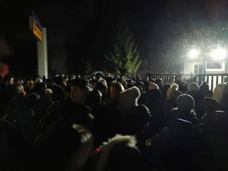 "Нашы мужыкі тут паміраюць, а вы сваіх вывозіце”. Як беларусы ўцякалі ад вайны ва Украіне