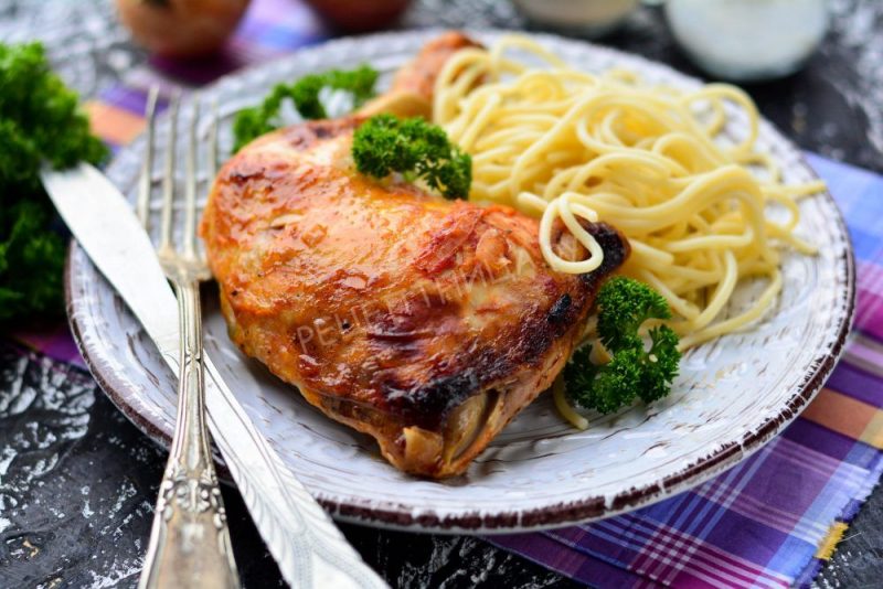 Окорочок, кетчуп, шоколад. Что едят гродненские хоккеисты и сколько это стоит? Окорочок, кетчуп, шоколад. Что едят гродненские хоккеисты и сколько это стоит?